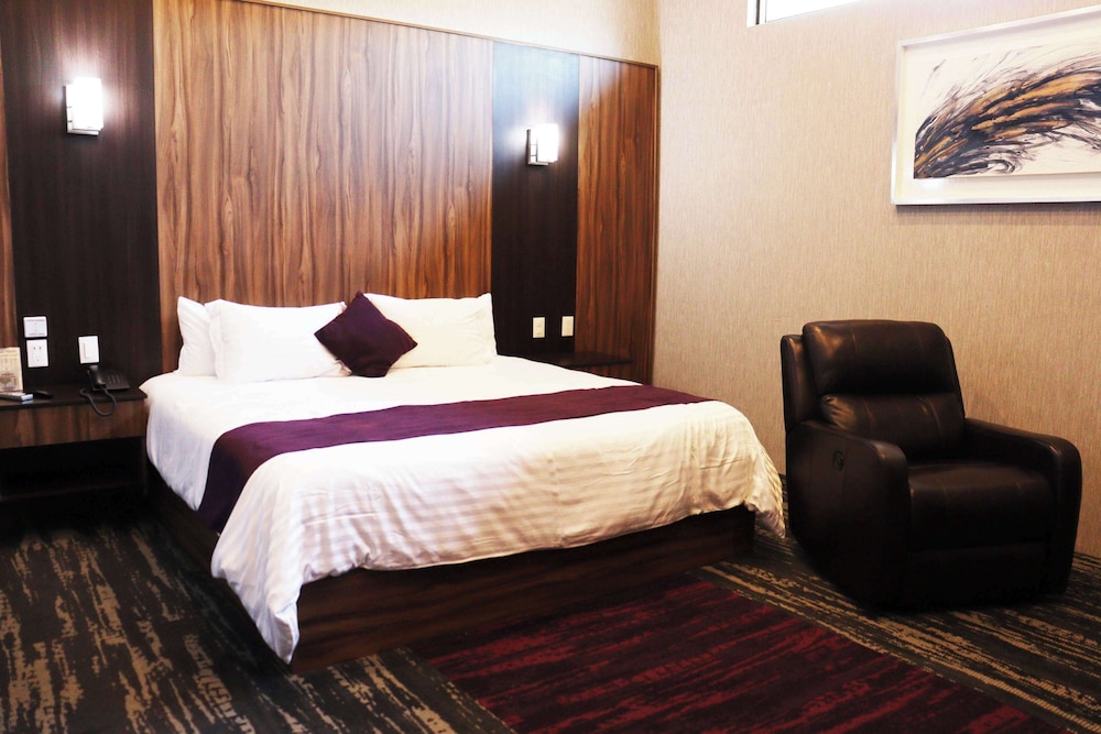 Master, Suite, King Bed