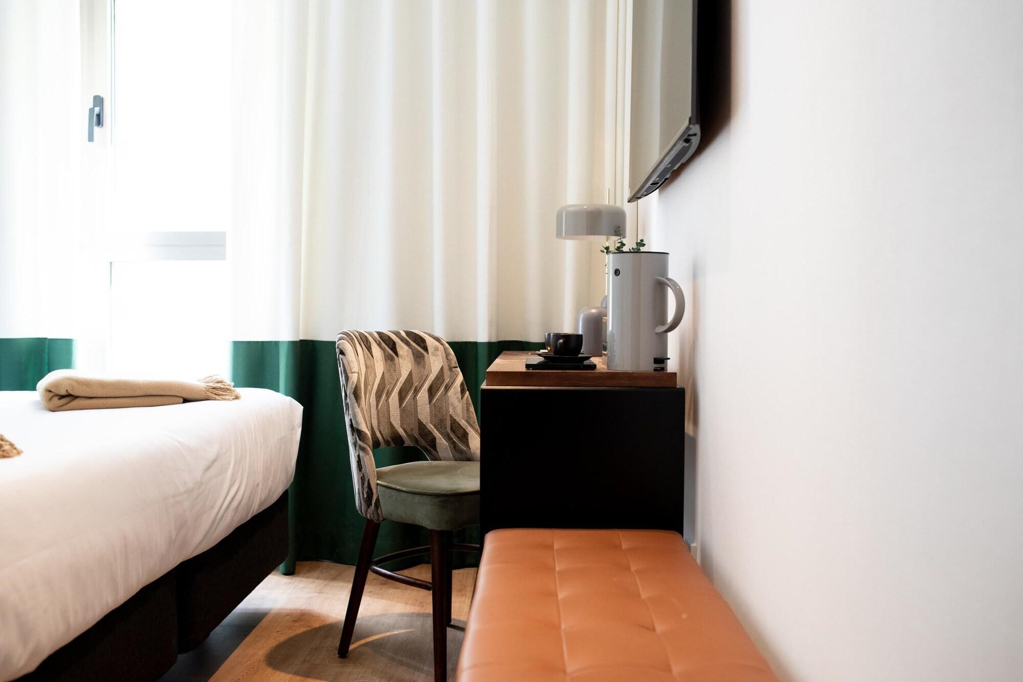 غرفة مفردة، COSMO HOTEL Y BAR 2/8