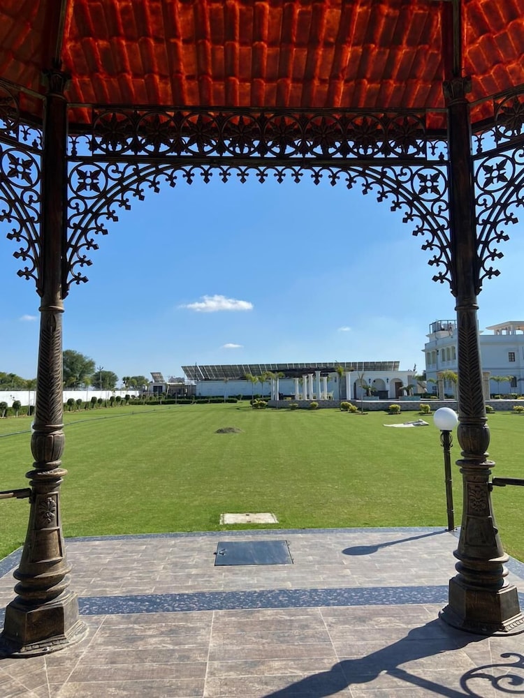 Umaid Farm Resort A Legacy Vintage Stay In Jaipur 38/50