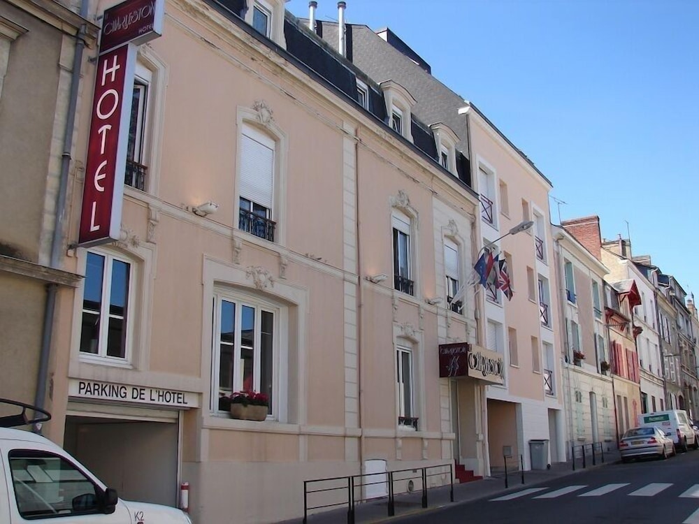 Hotel Le Charleston 68/75