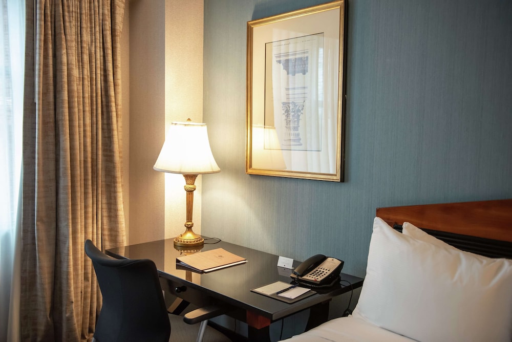 Inn at the Colonnade Baltimore a DoubleTree by Hilton Hotel 52/96