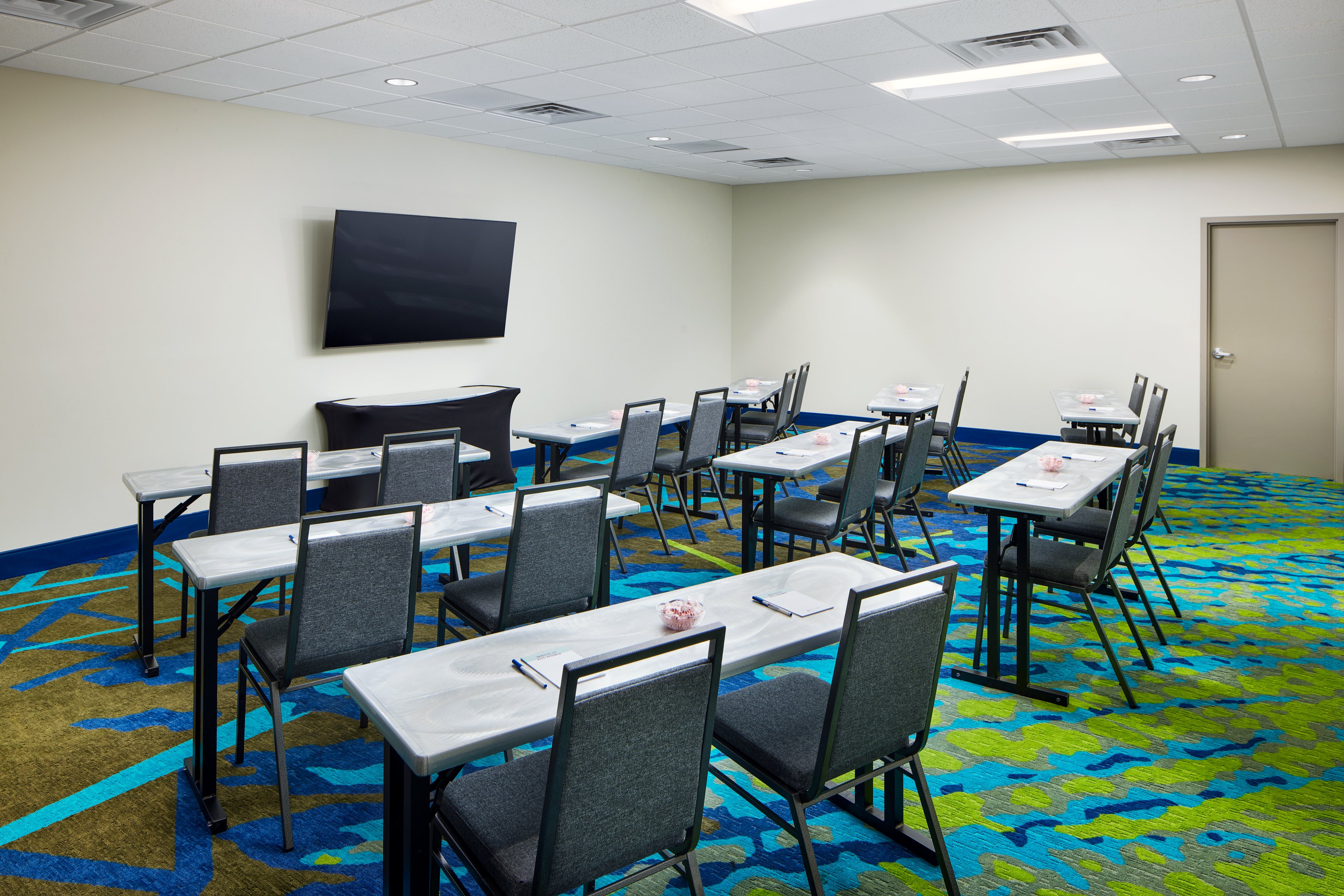 Candlewood Suites Lebanon 45/52