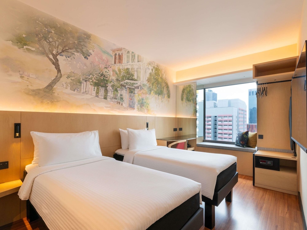 Superior, Twin Beds, Ibis Singapore on Bencoolen 2/6