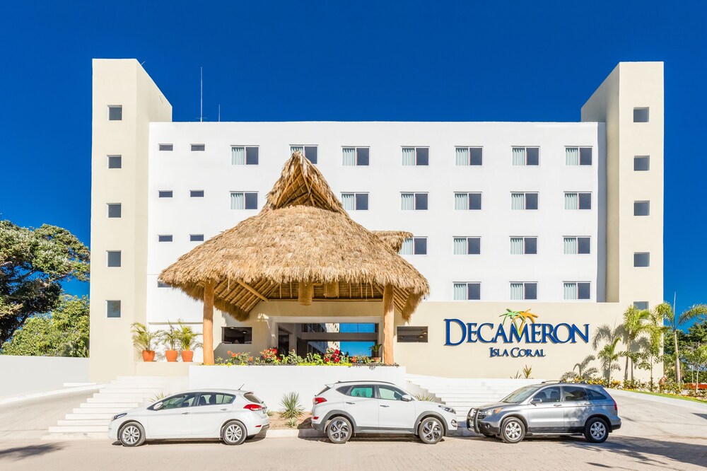Decameron Isla Coral Guayabitos Ramada All Inclusive Resort 40/48