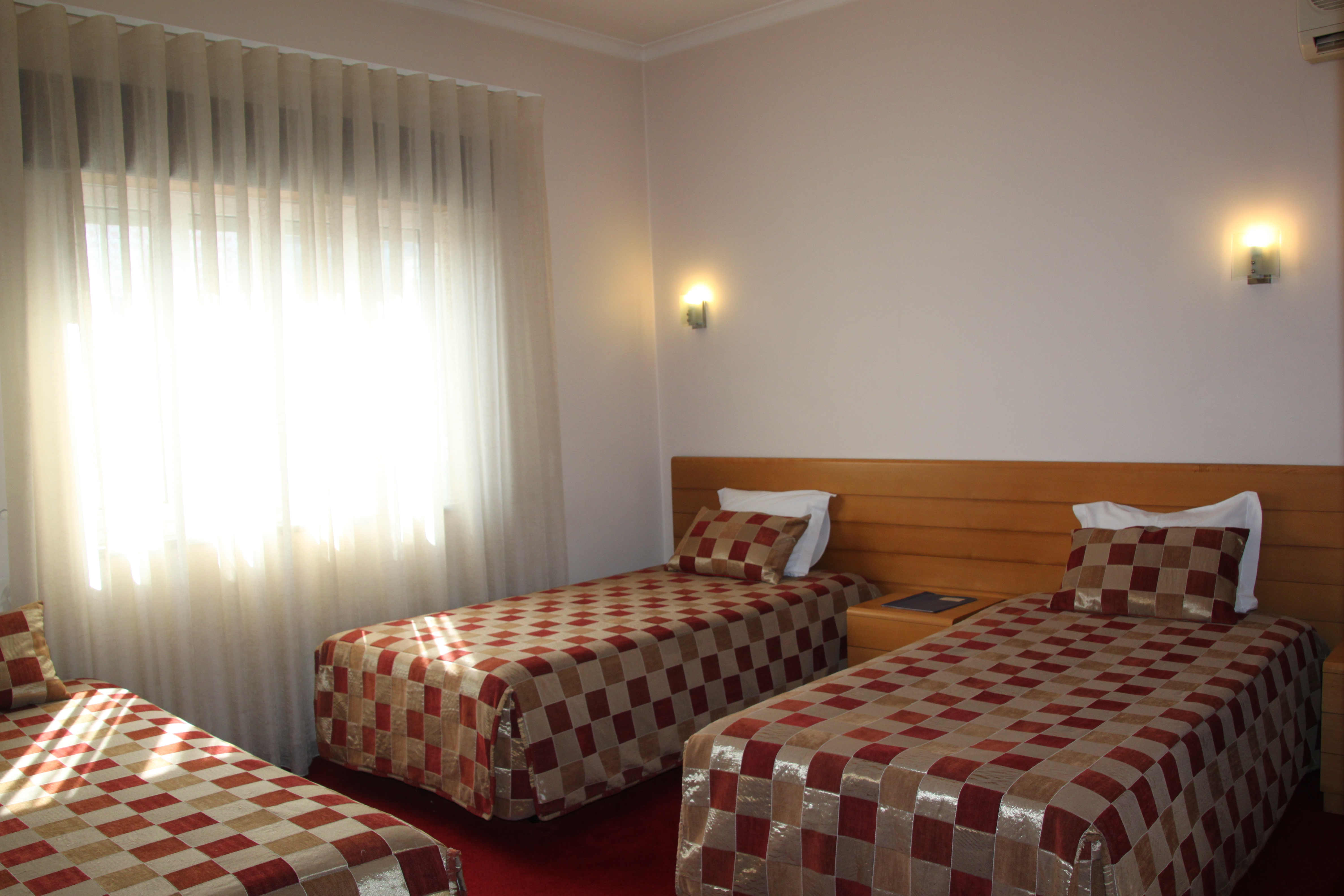 HOTEL QUASAR 9/35