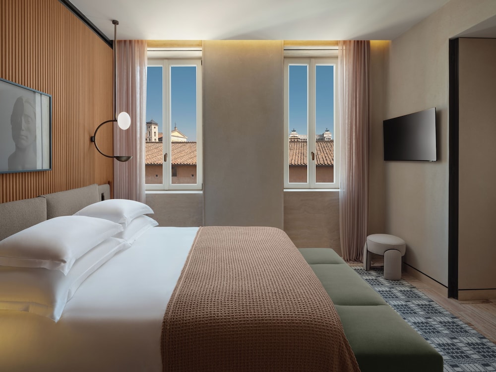 Lata, Suite, 2 King Beds