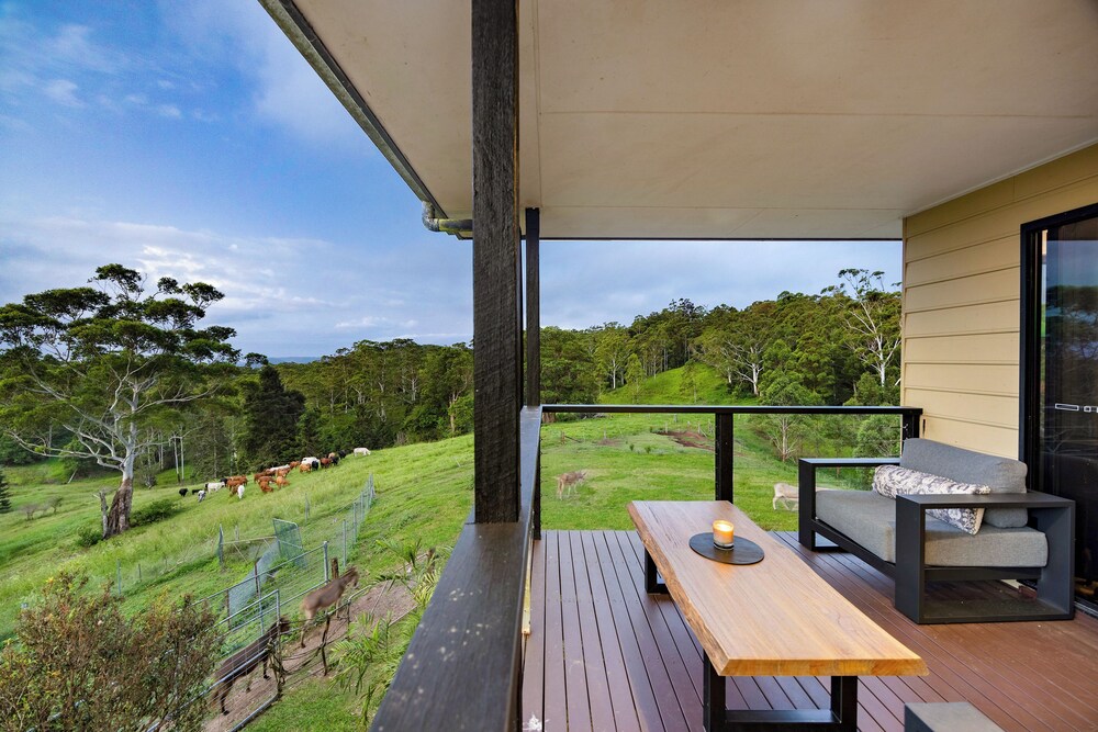 Whispering Valley Cottage Retreat 24/50