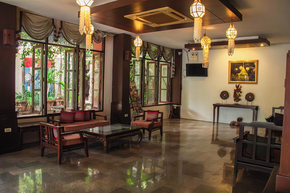 Rainforest Chiangmai Hotel 57/81