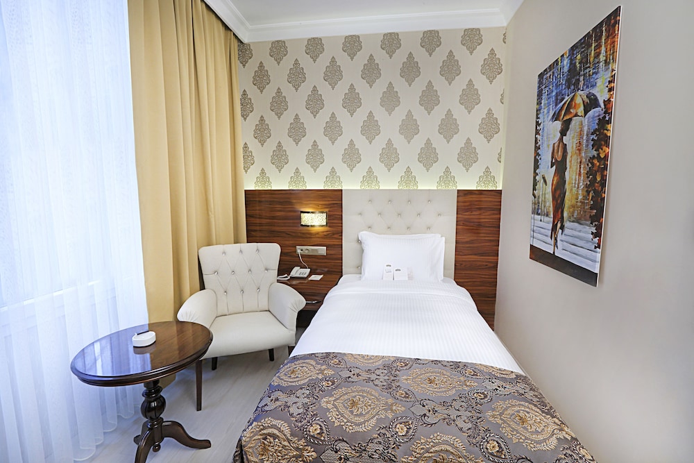 World Point Reis Inn Hotel 12/50
