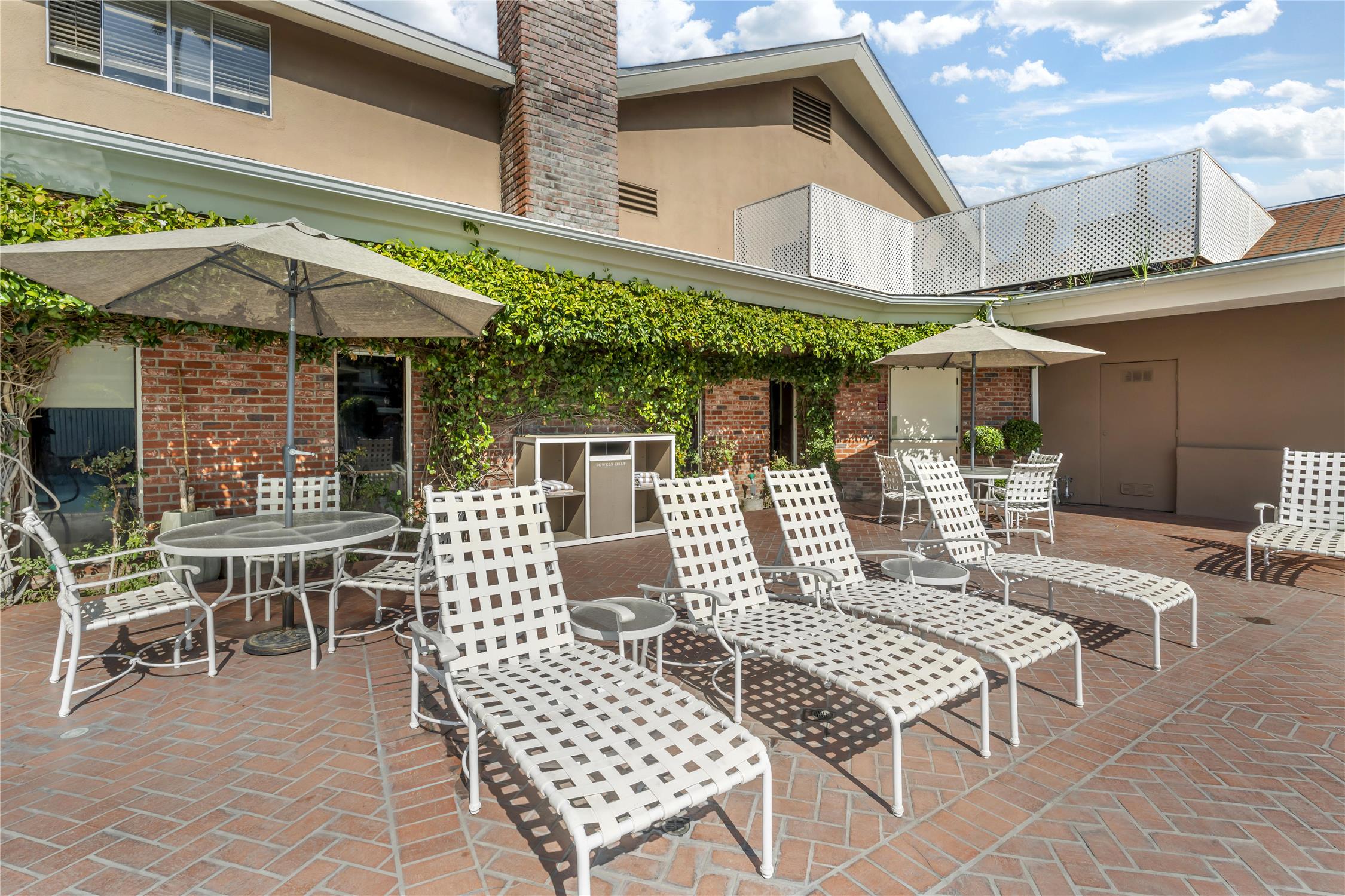 Best Western Plus Carriage Inn 64/78