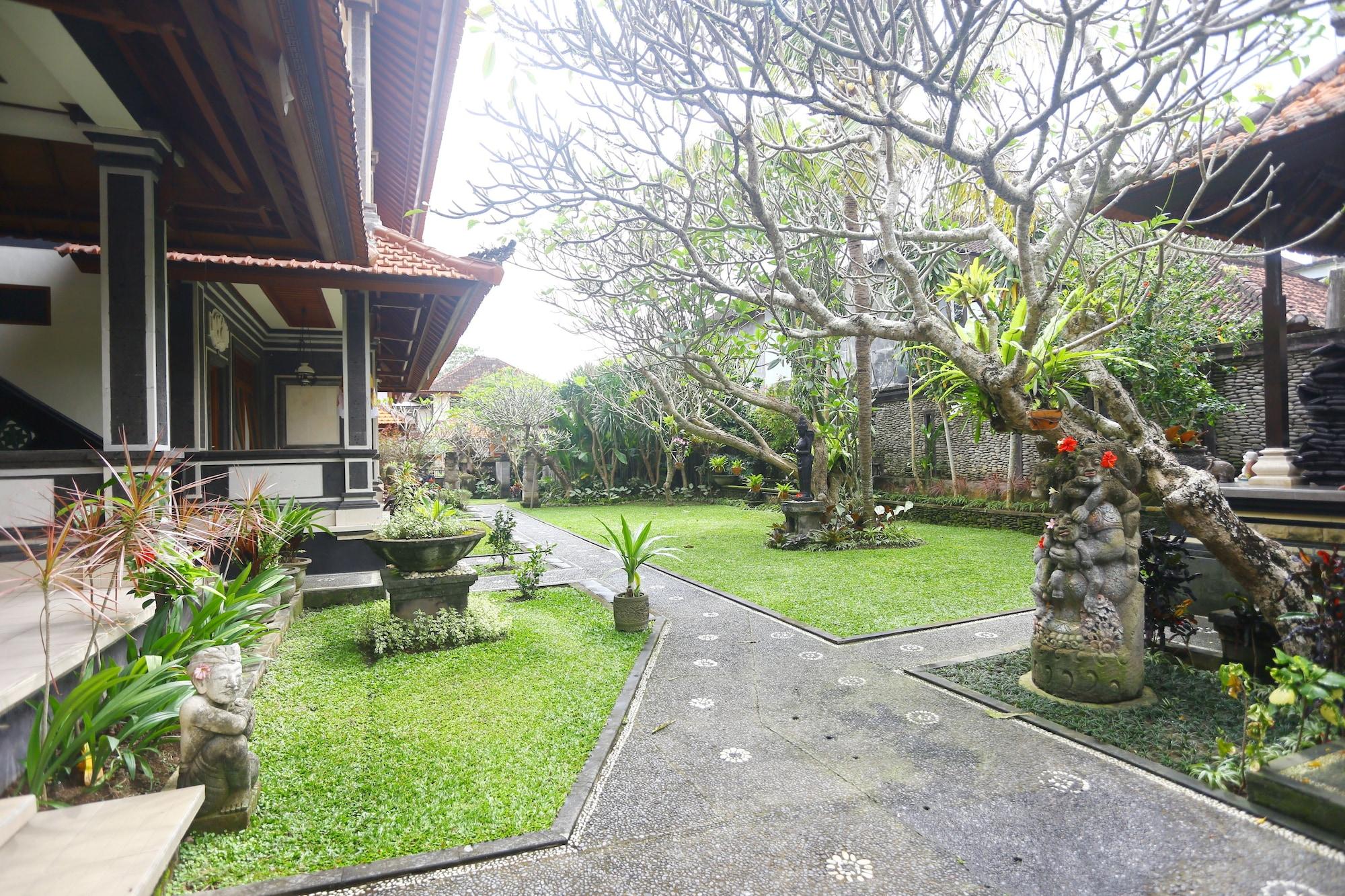 Sagitarius Inn 19/23