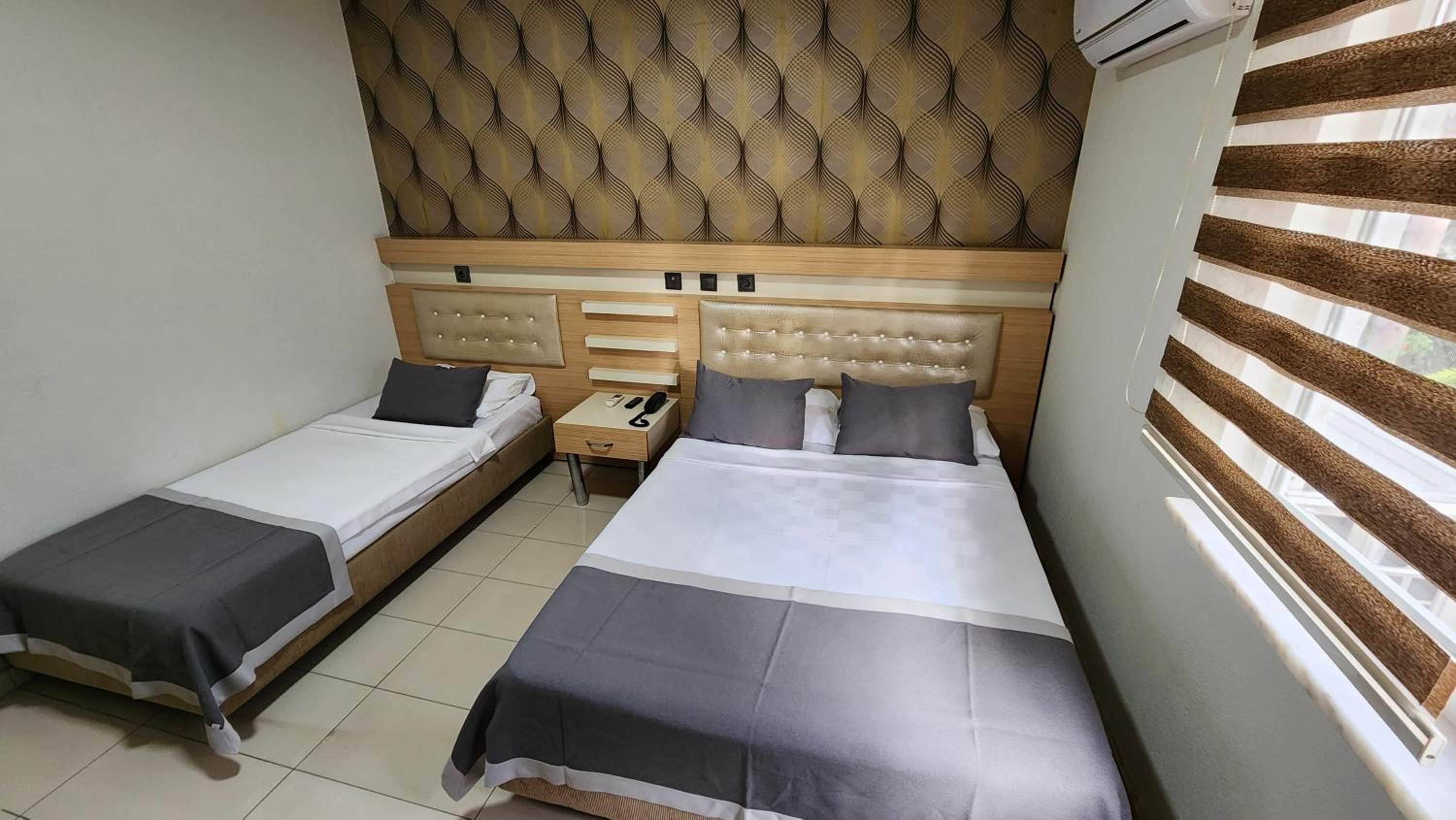 غرفة قياسية بسرير مزدوج، Gunduz Otel 4/10