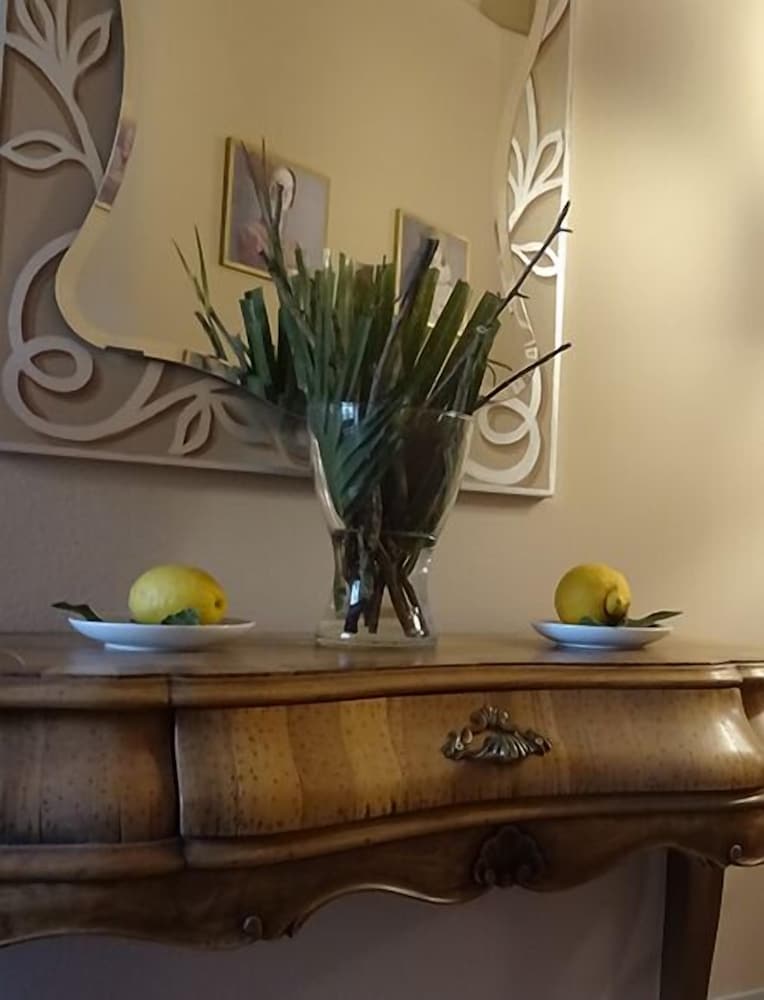 Duchess Boutique Hotel B&B 1/46