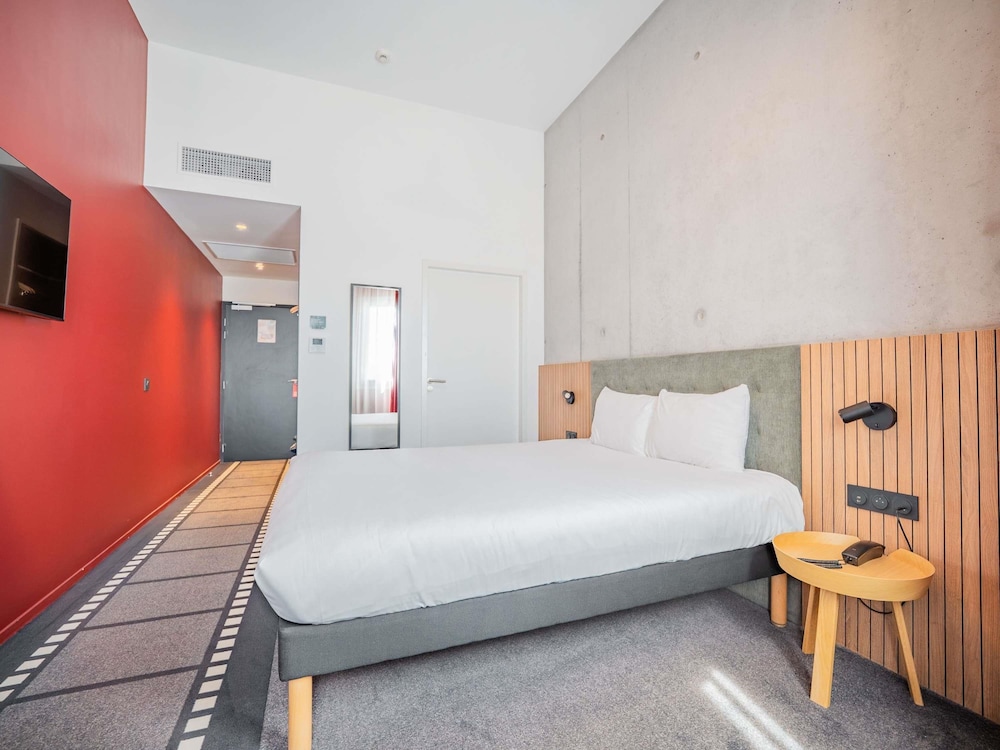 ibis Styles Lens Centre Gare 15/50