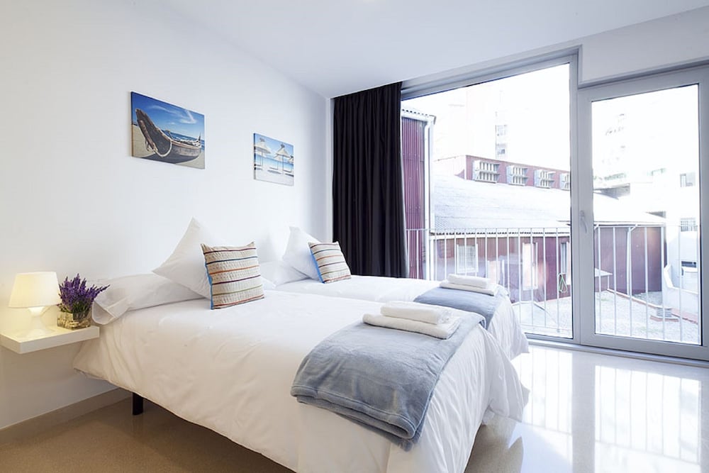 CHARMSUITES NOU RAMBLA APARTMENTS 8/42