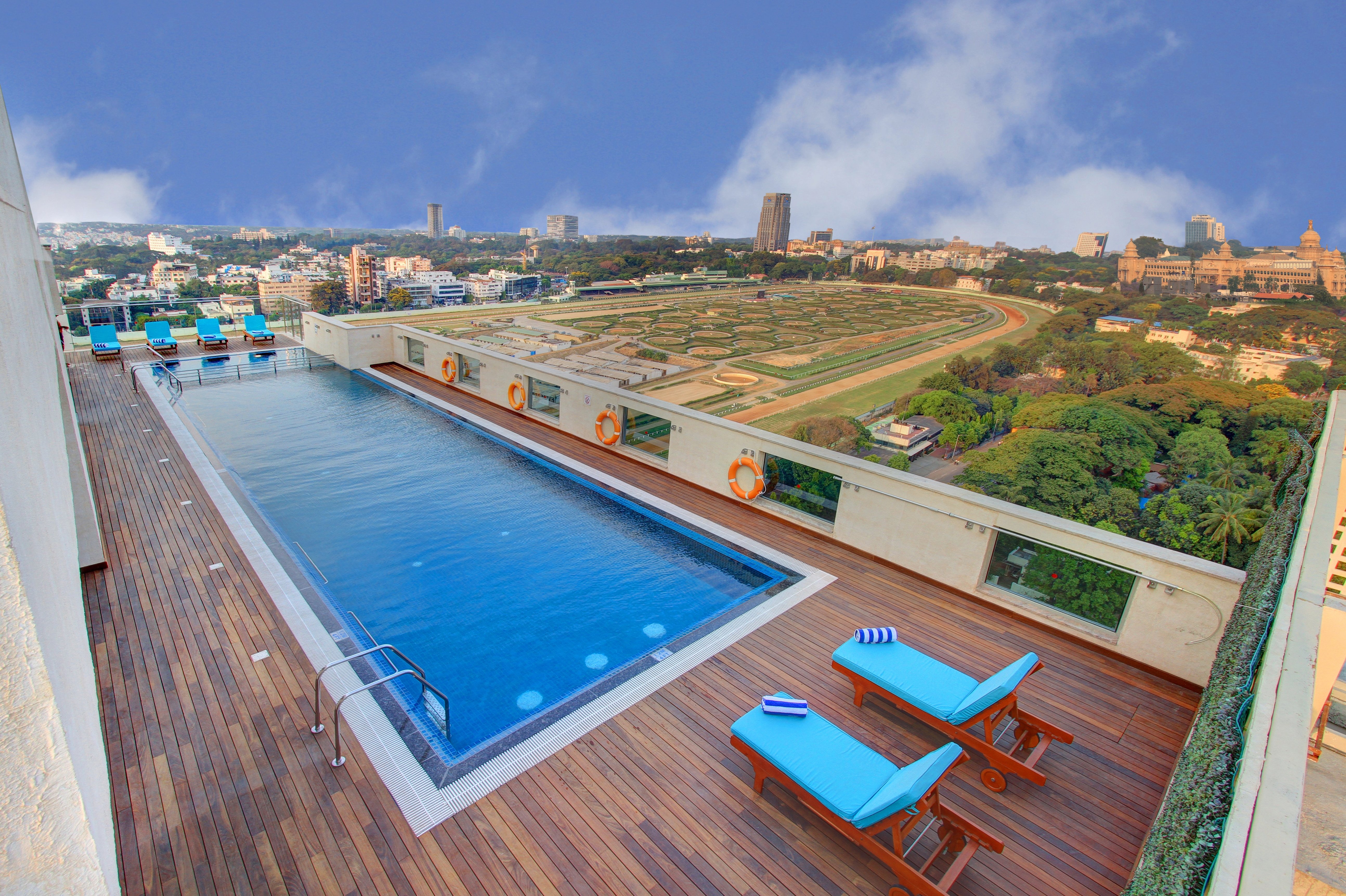 Holiday Inn Bengaluru Racecourse, an IHG Hotel 43/44
