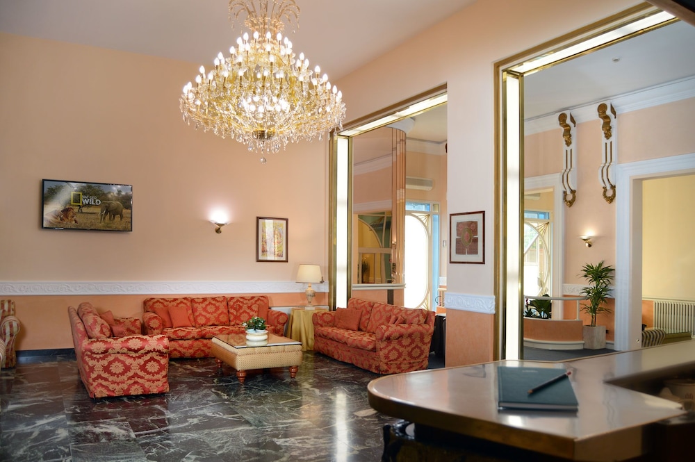 Ambasciatori Palace 34/53