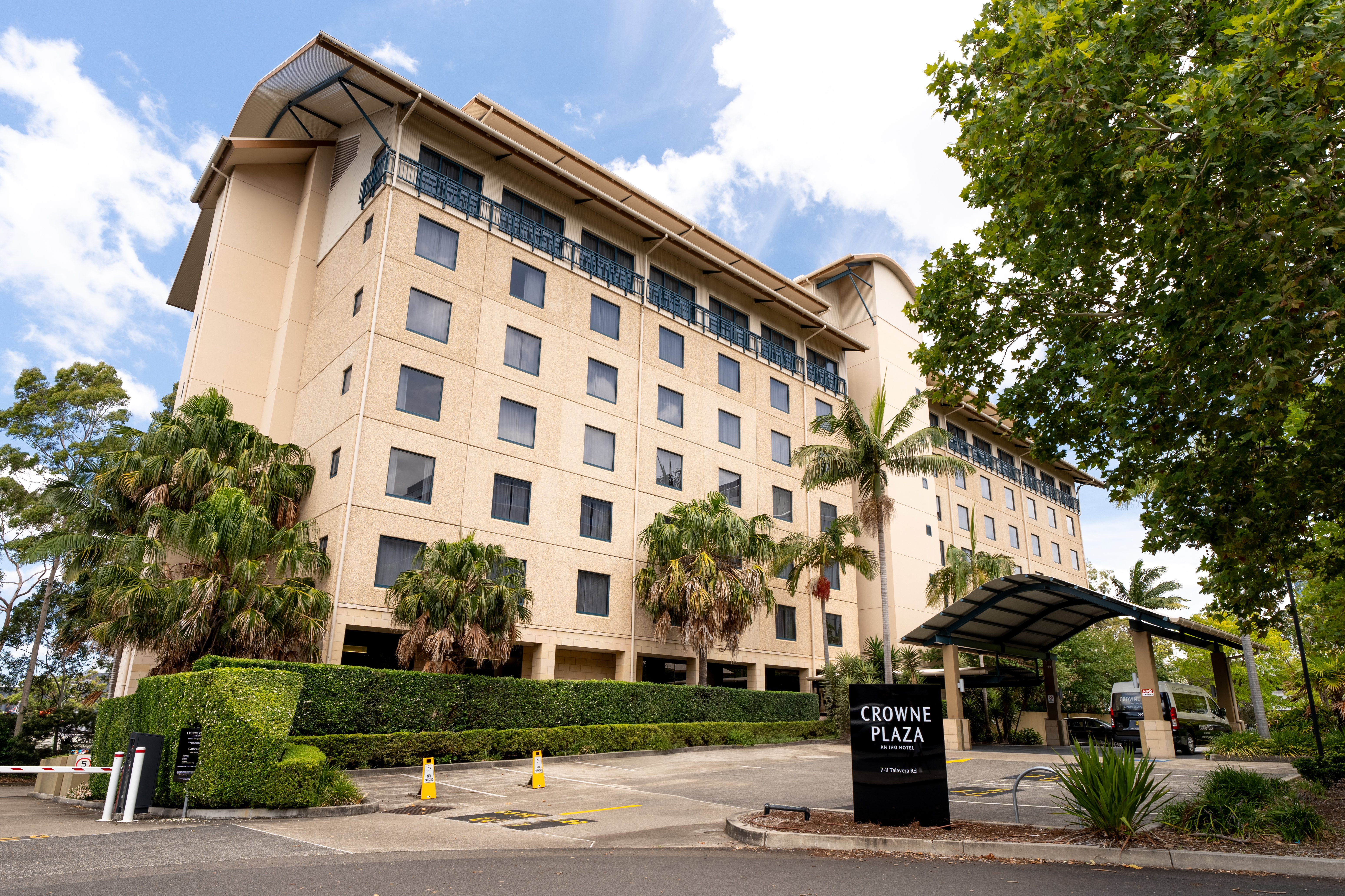Crowne Plaza Sydney Macquarie Park By IHG 45/46