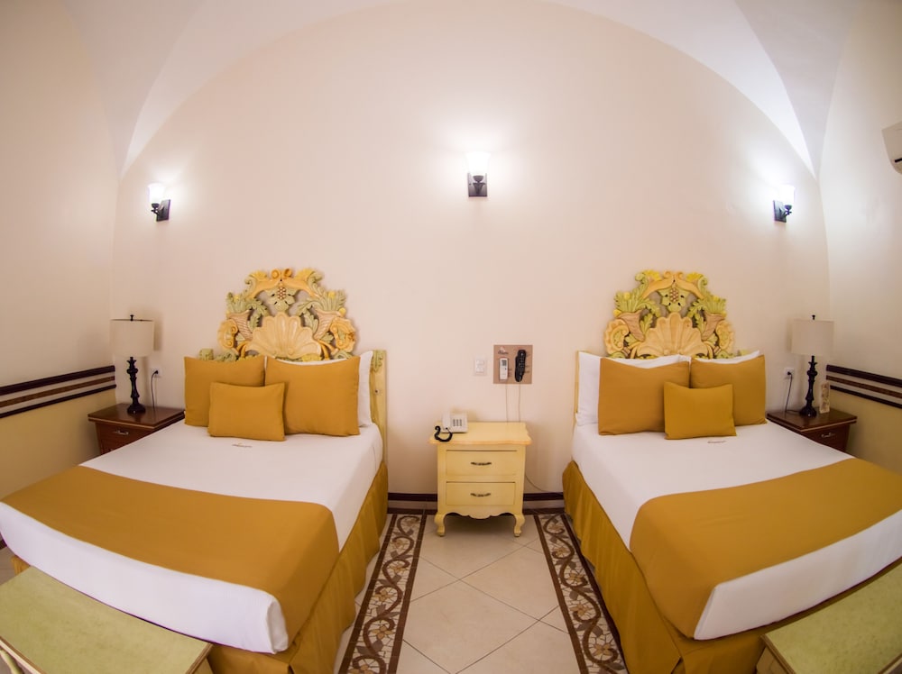 Centro Hotel Villa las Margaritas 24/68