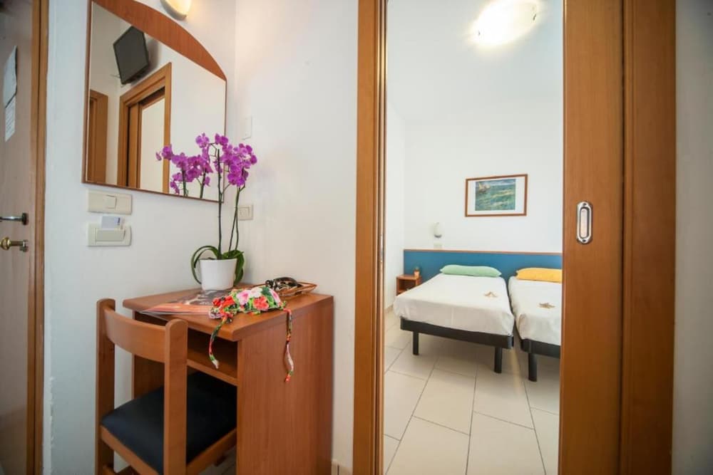 Hotel Taormina 17/25