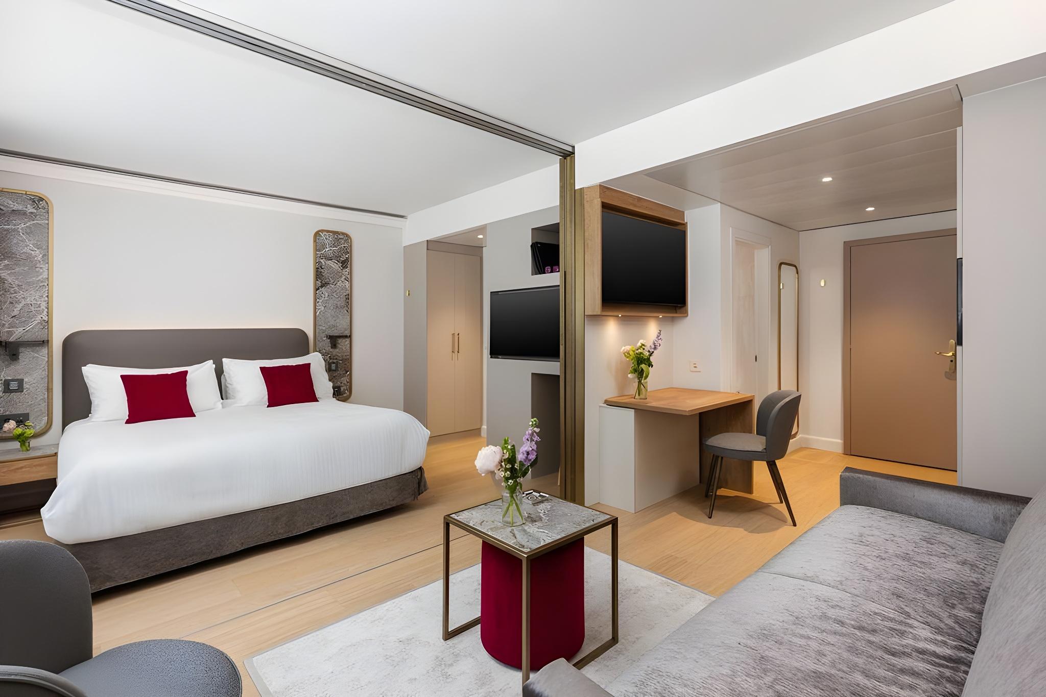 1 Bedroom, Signature, King Bed, Sofa