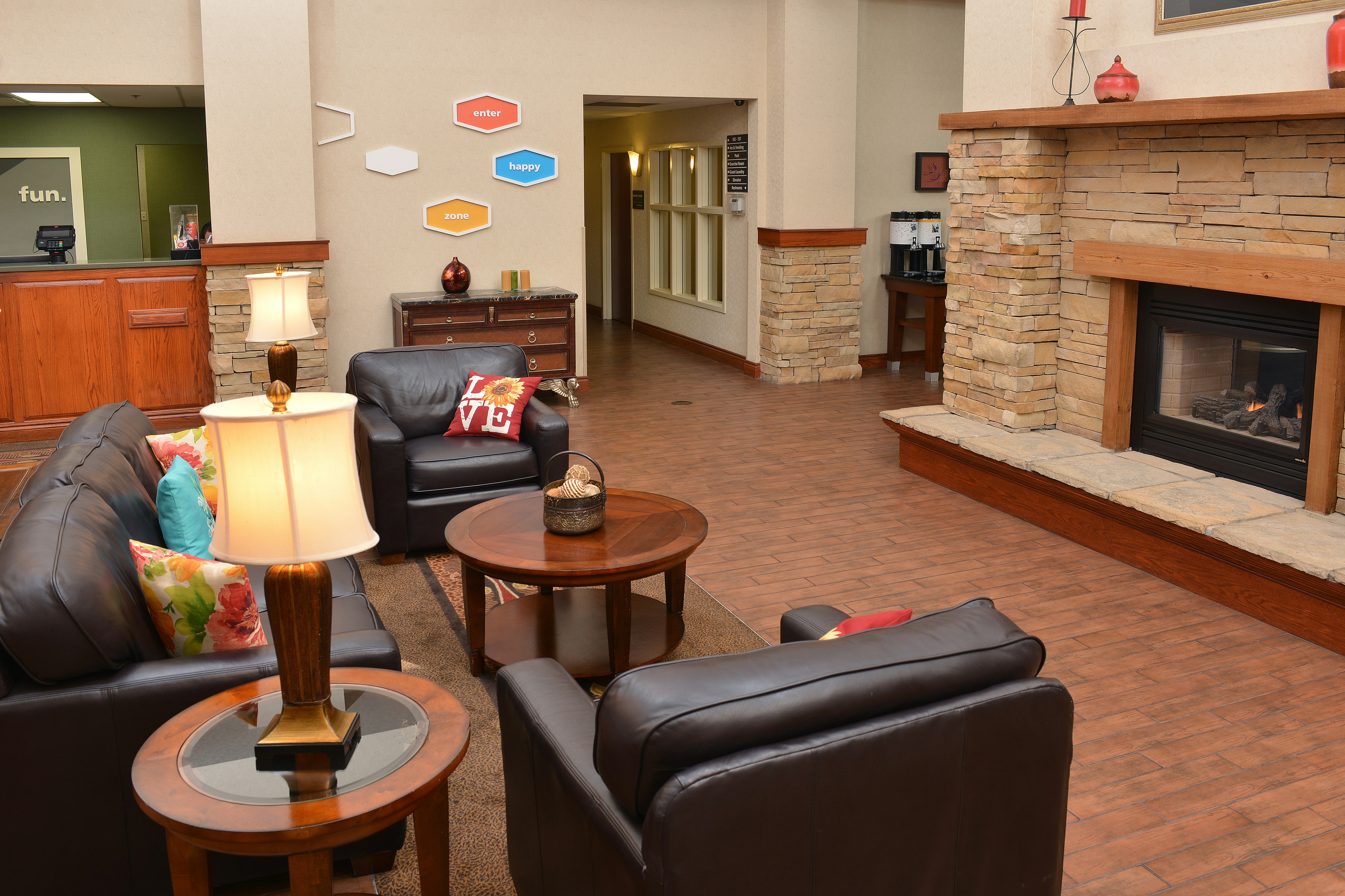 Hampton Inn and Suites Springfield 15/26