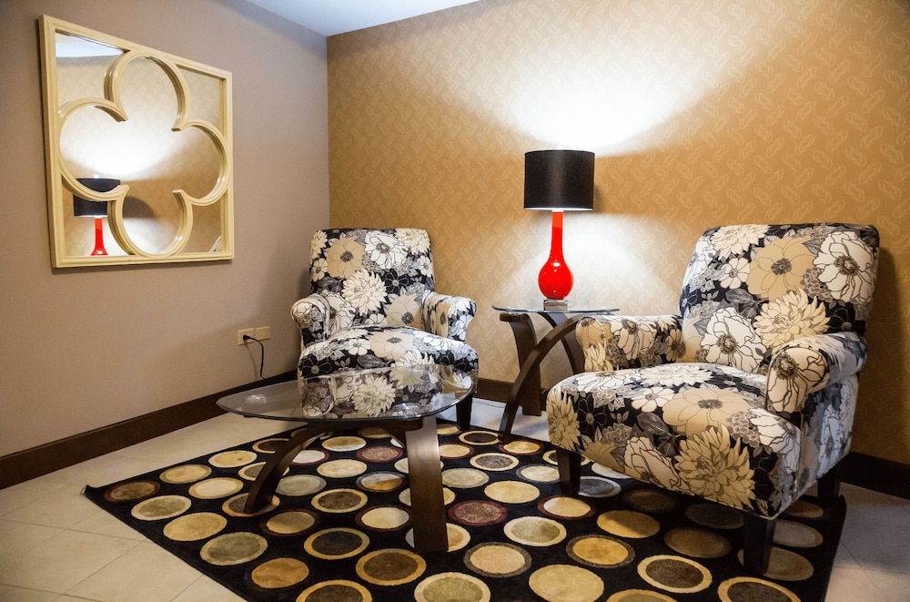 Plaza Juan Carlos Hotel 56/63