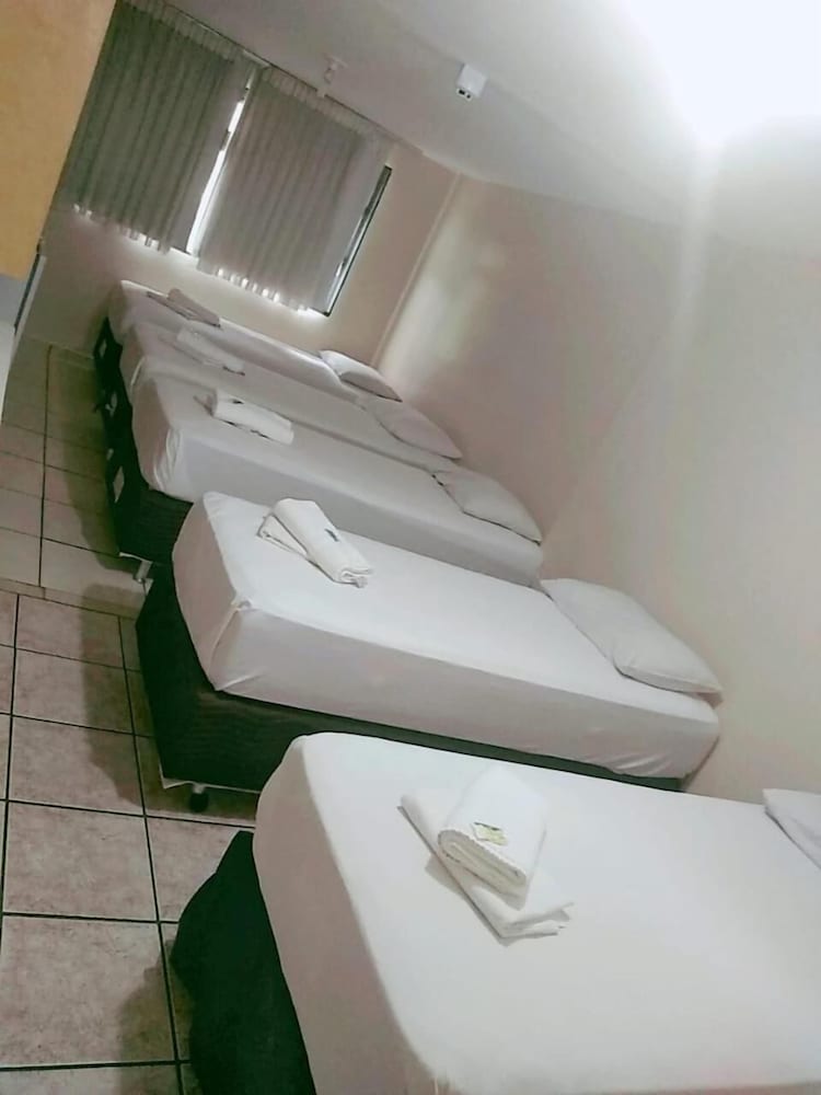Goias Hotel 34/36