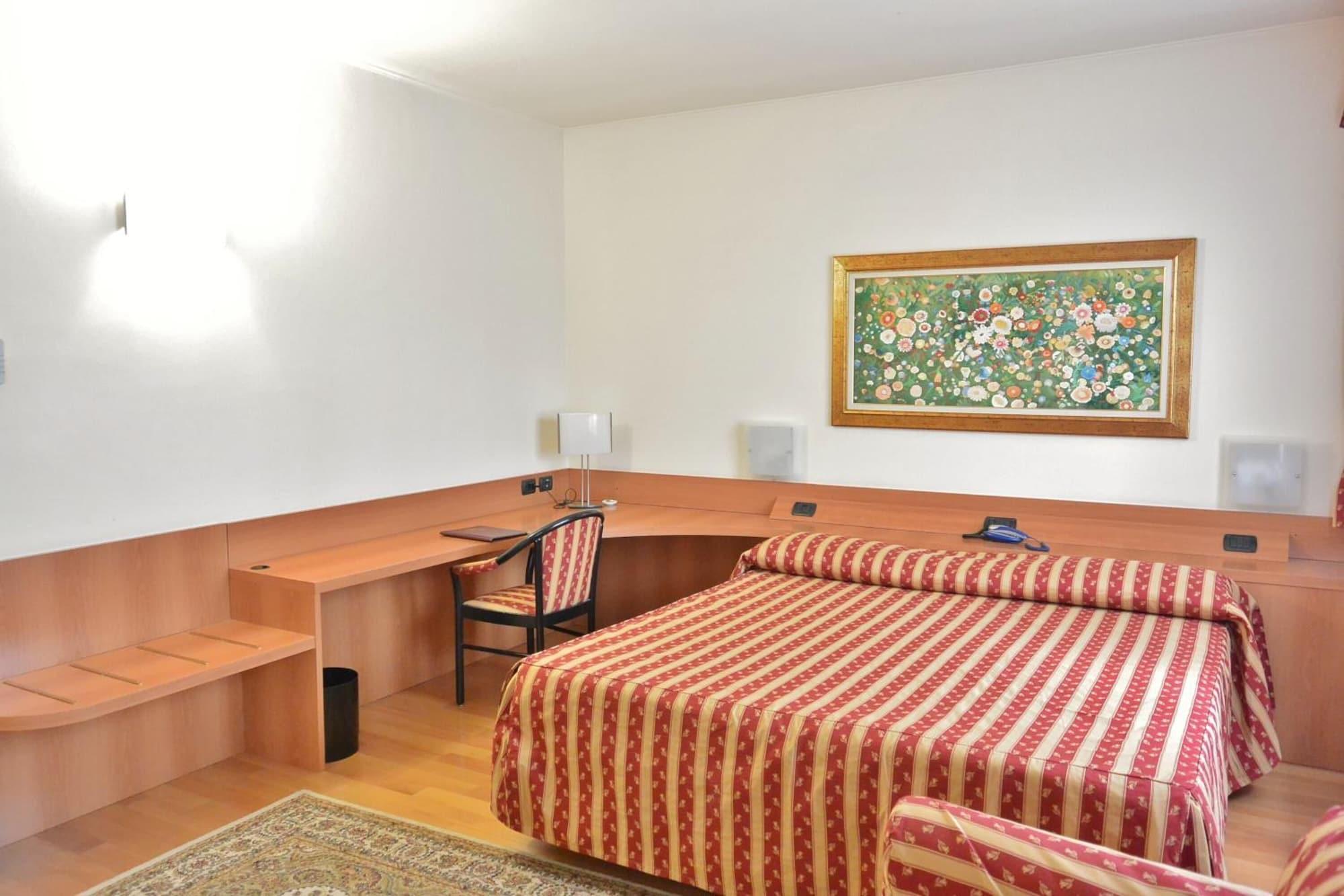 Hotel Melas 24/50