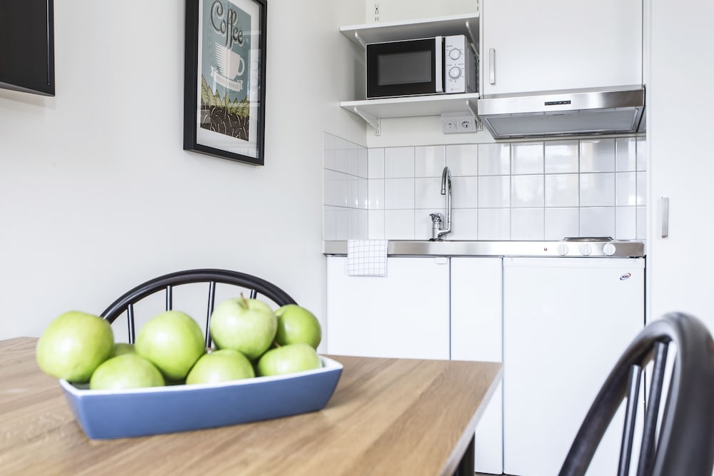 Biz Apartment Solna 31/36