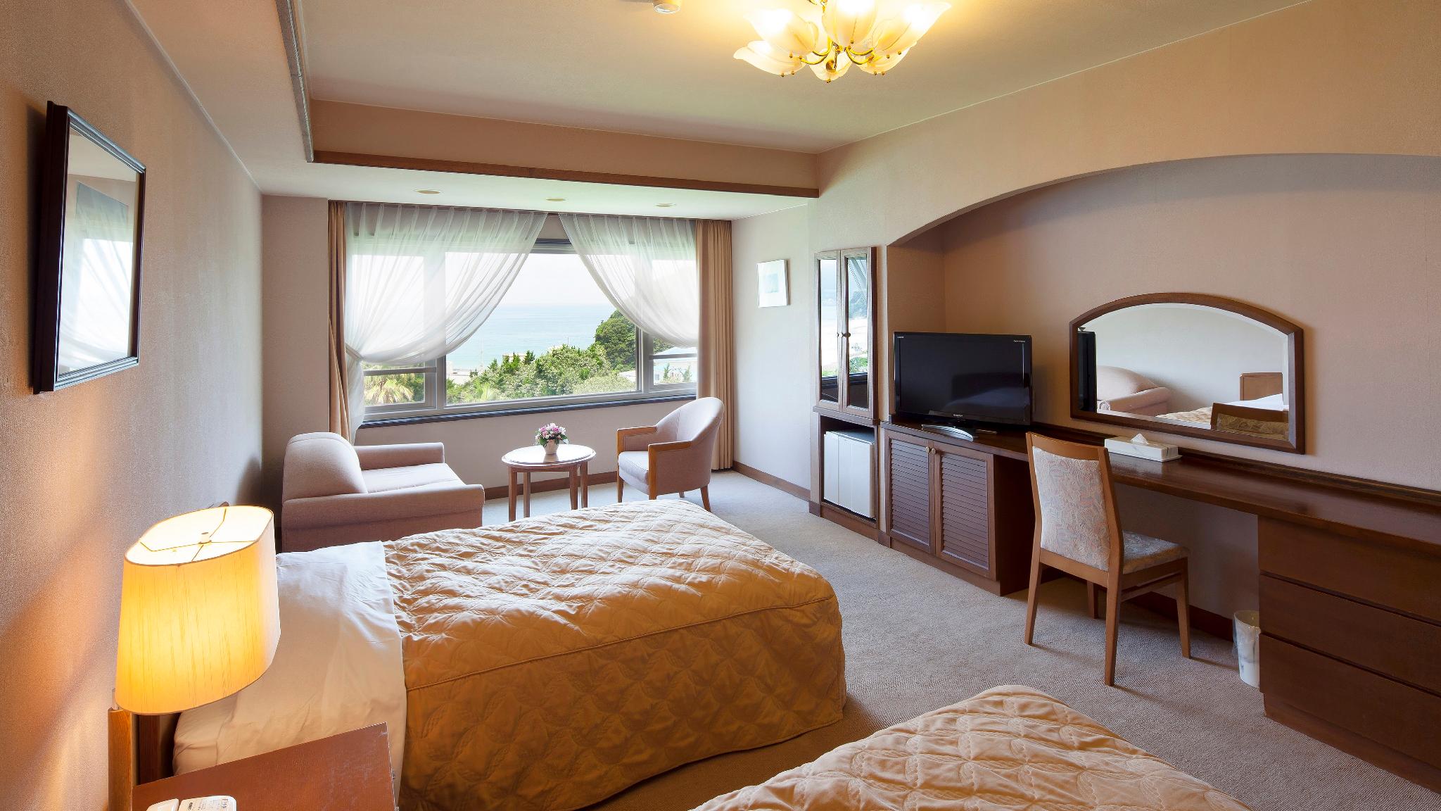 Western, Twin Beds, Ocean View, Main Building