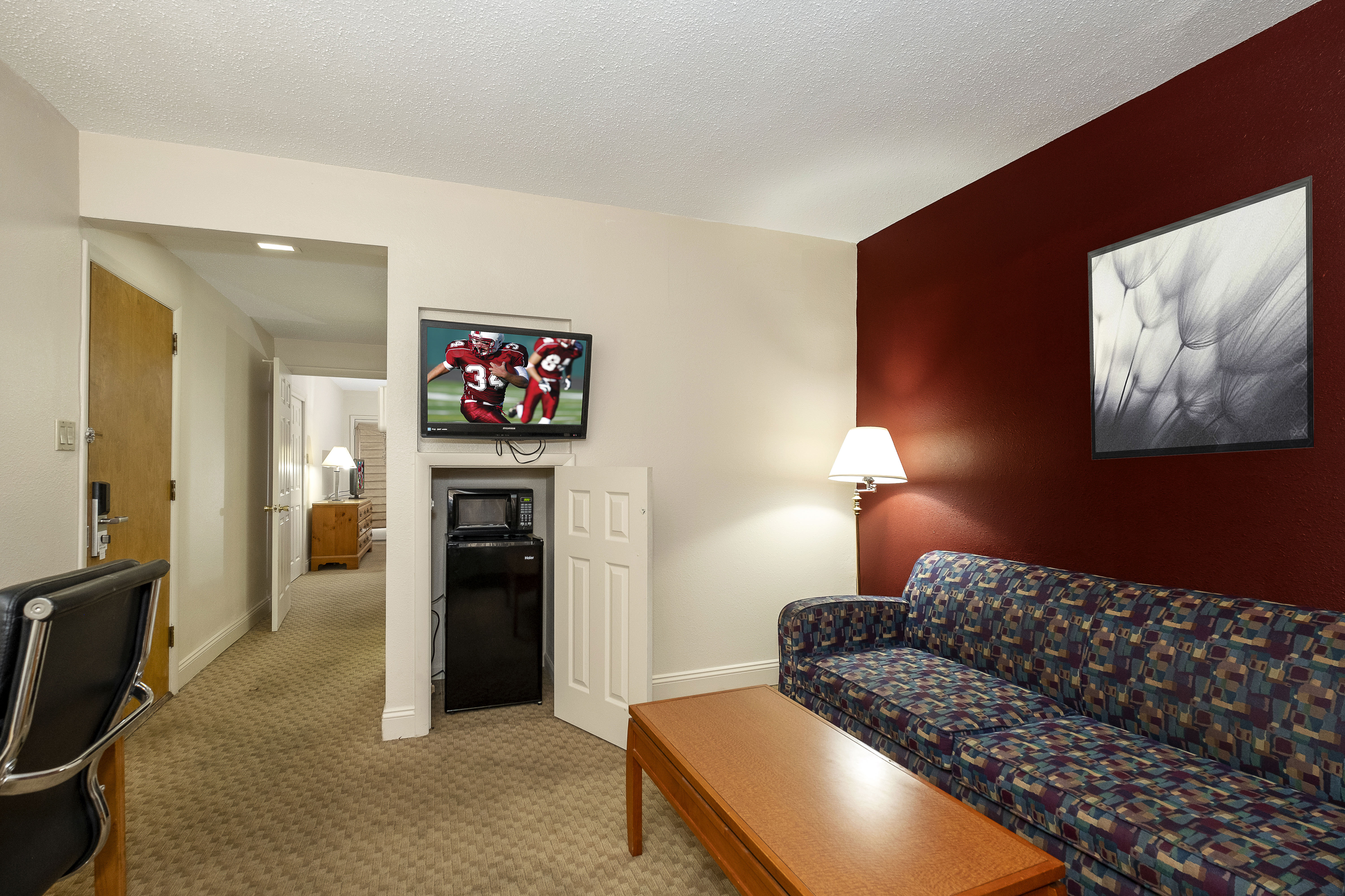 Red Roof Inn Suites Hazleton 22/39