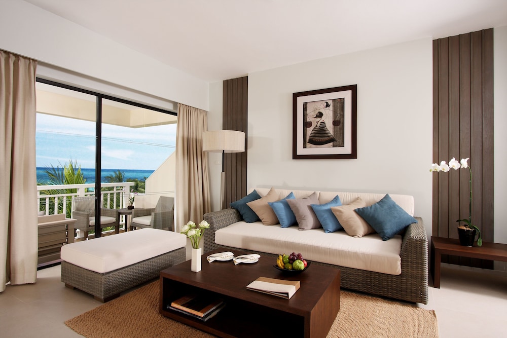 Cape Panwa Hotel 36/68