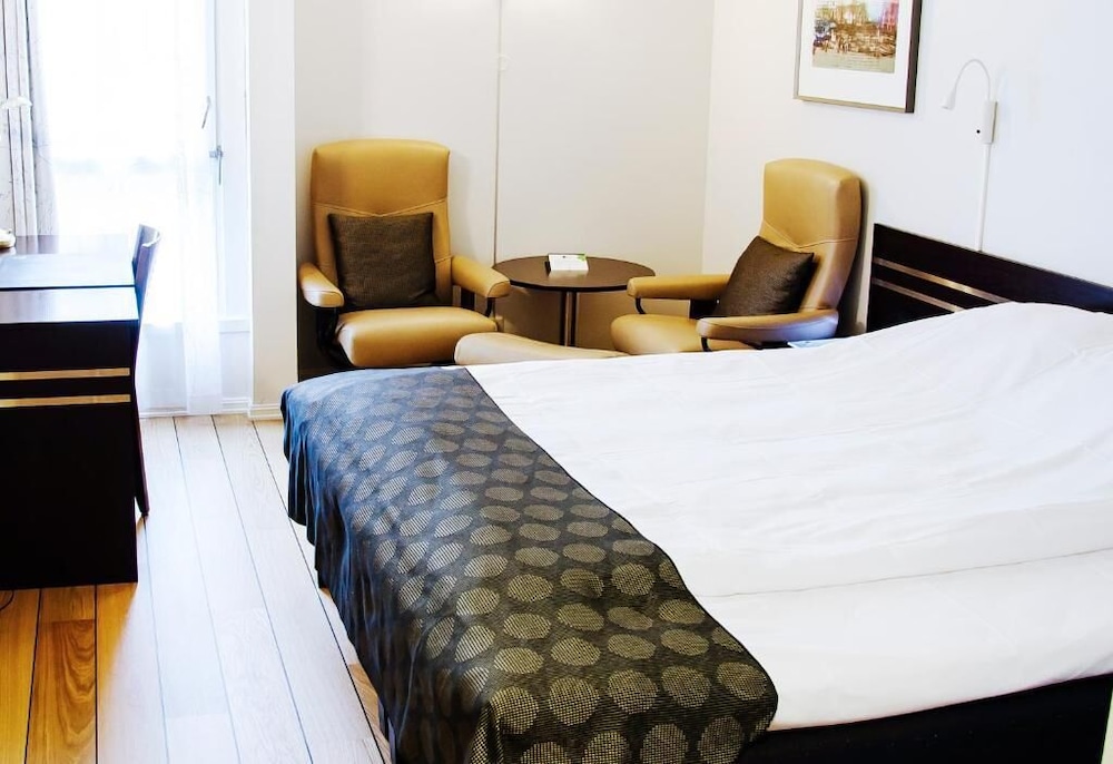 Havly Hotell 30/49