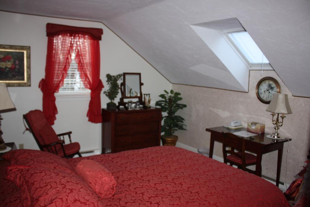Marshlands Inn 4/15