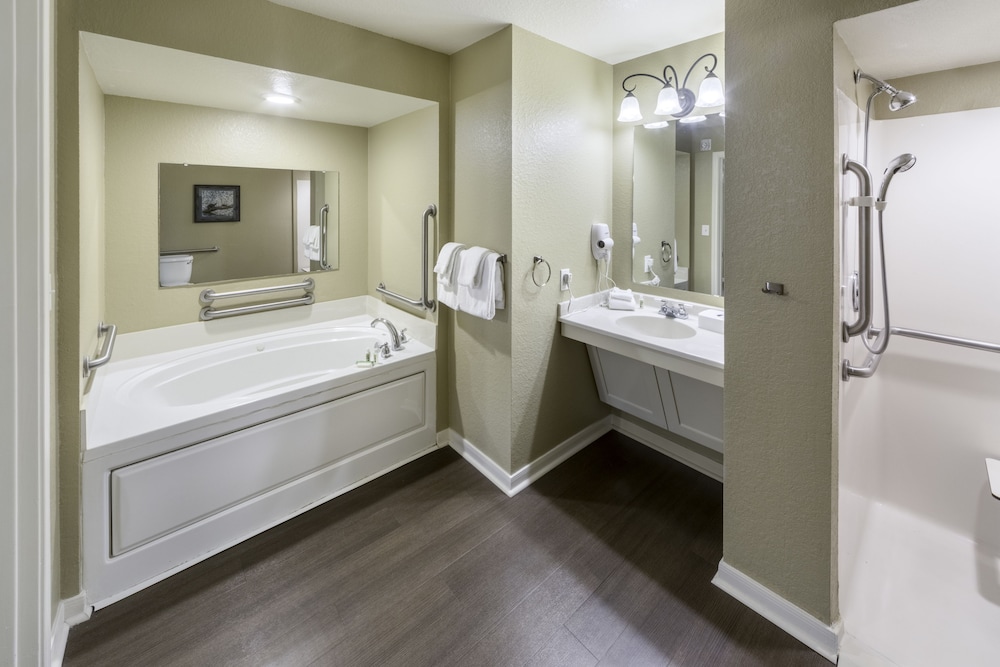 Holiday Inn Club Vacations Piney Shores Resort Lake Conroe 6/68