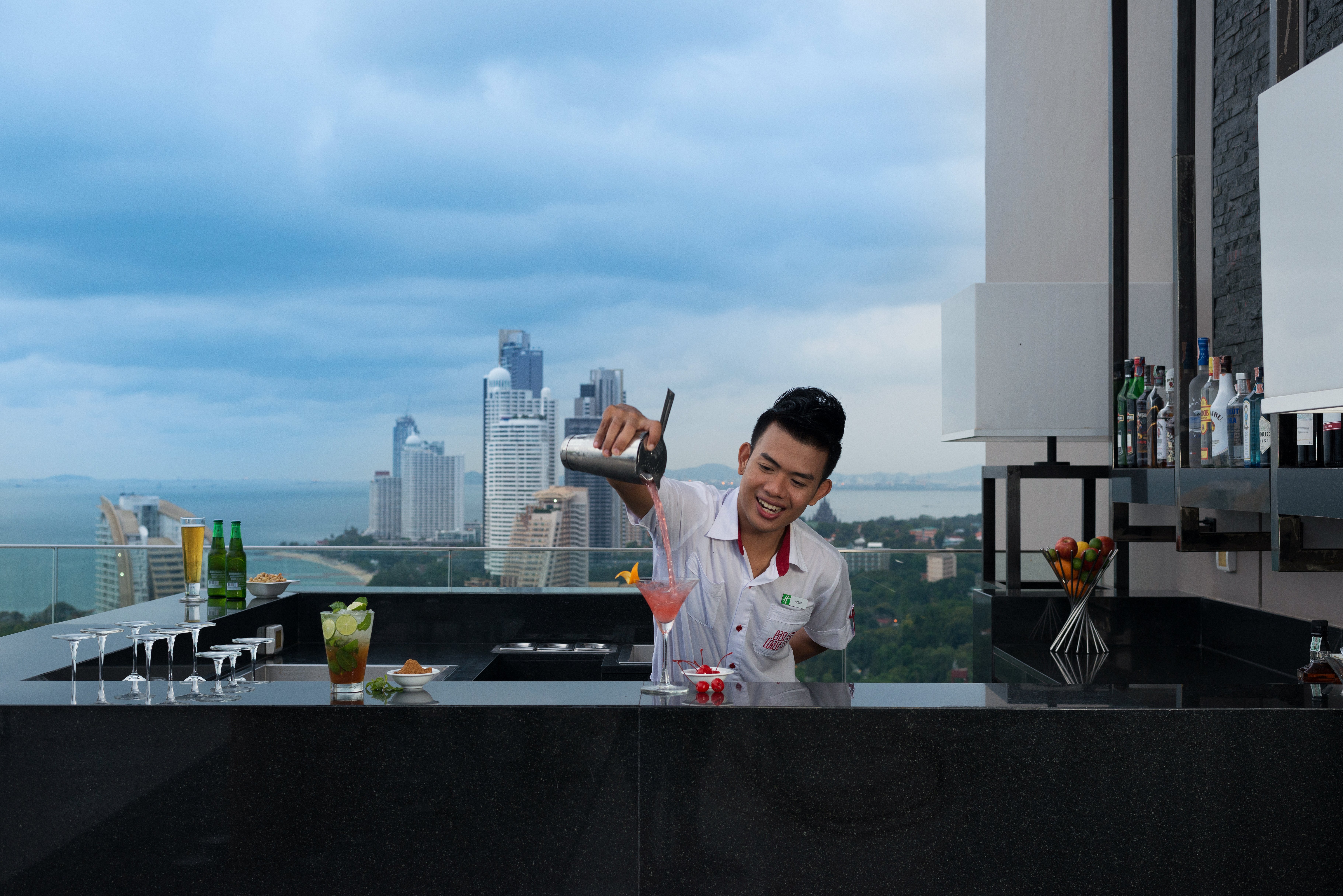 Holiday Inn Pattaya Hotel 10/83