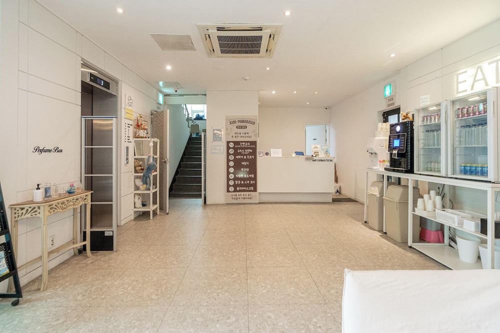 Hotel Yam 35/54