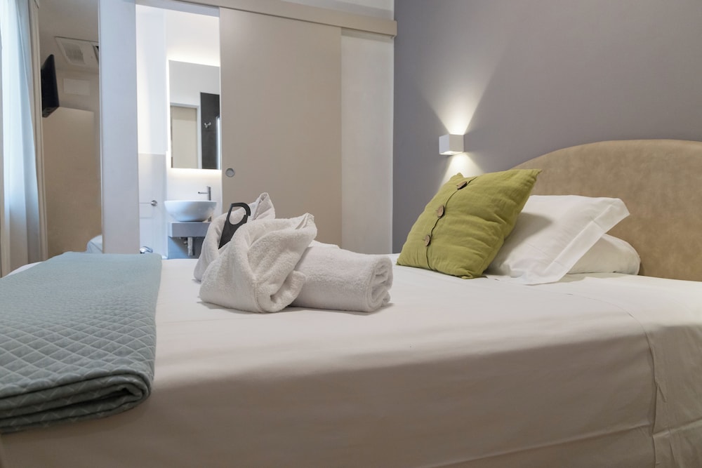 Hotel Doria 24/36