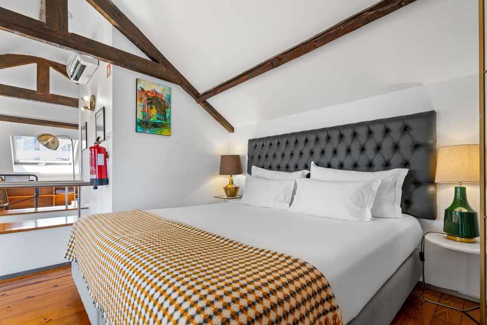 SIGNATURE, SUITE, RIVER VIEW, TERRACE