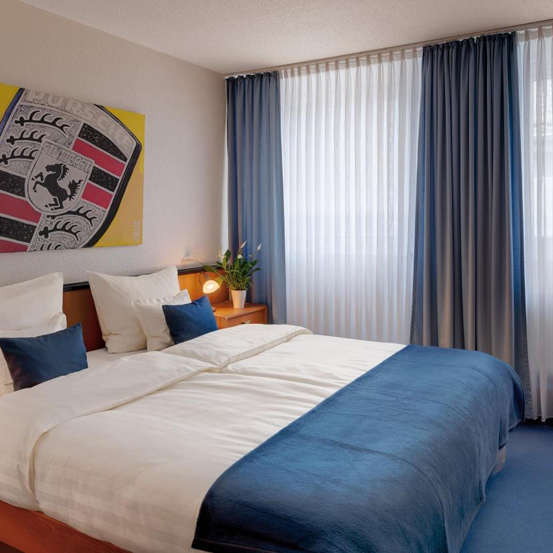 Motorsport Hotel 1/27