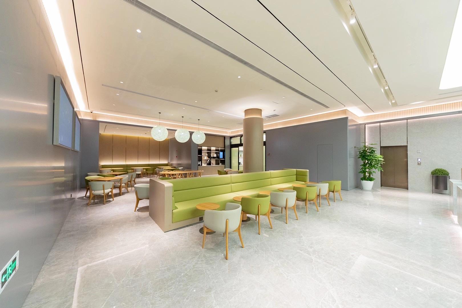 JI Hotel (Shanghai Wuning Road Subway Station) 9/40