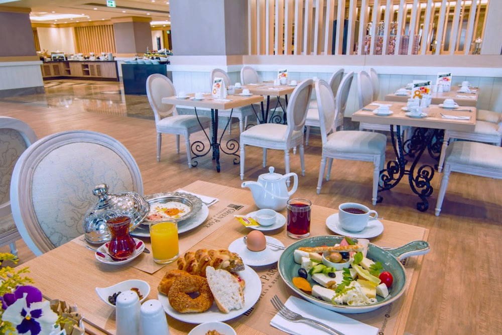 The Green Park Hotel Ankara 46/58