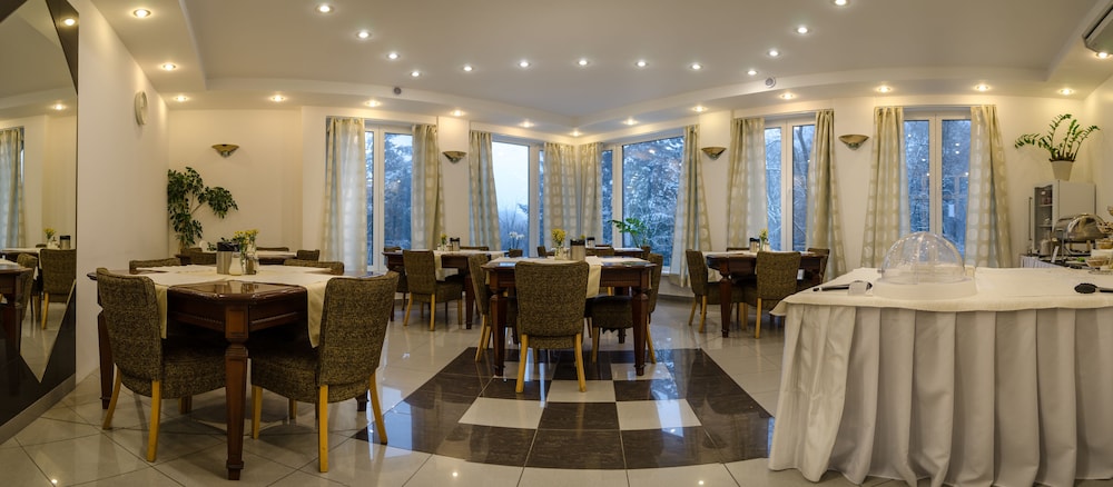 Best Western Hotel West 33/44