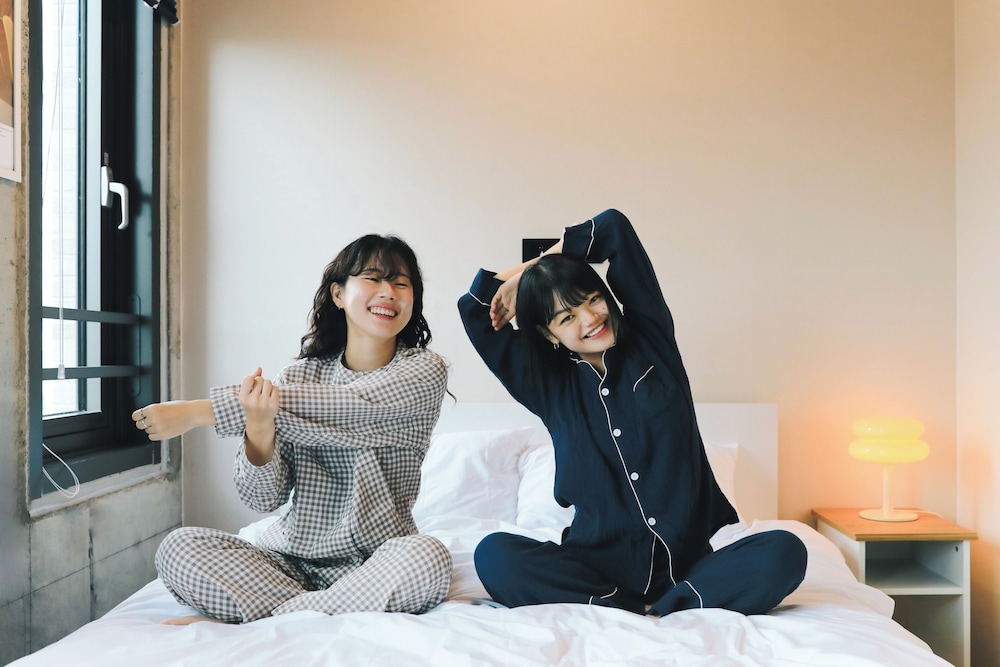 Localstitch Creator Town Seogyo 8/45