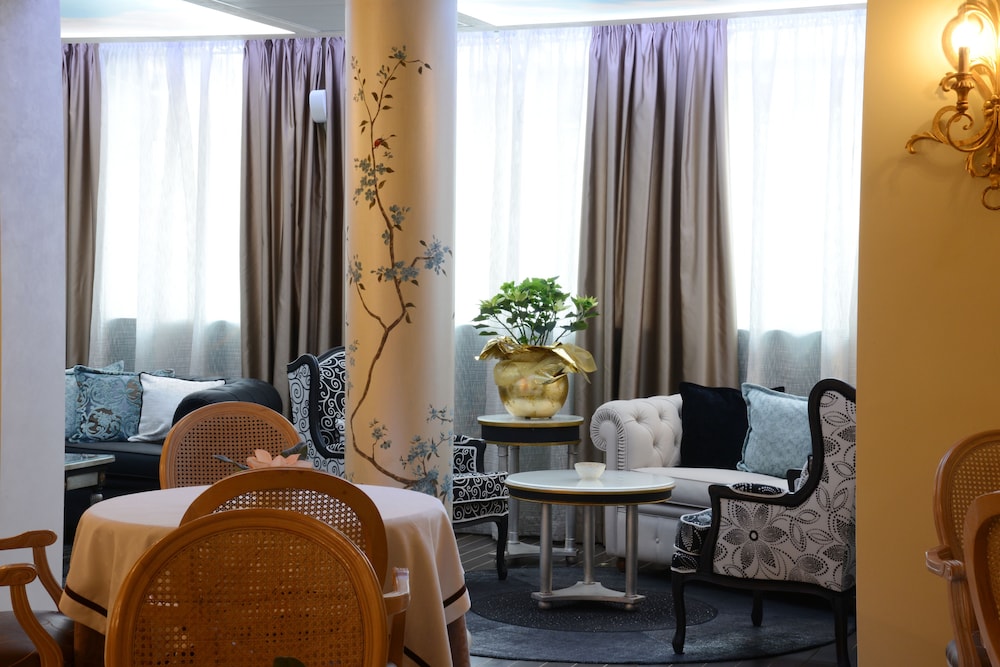 Vip's Motel Luxury Accommodation & Spa 54/72