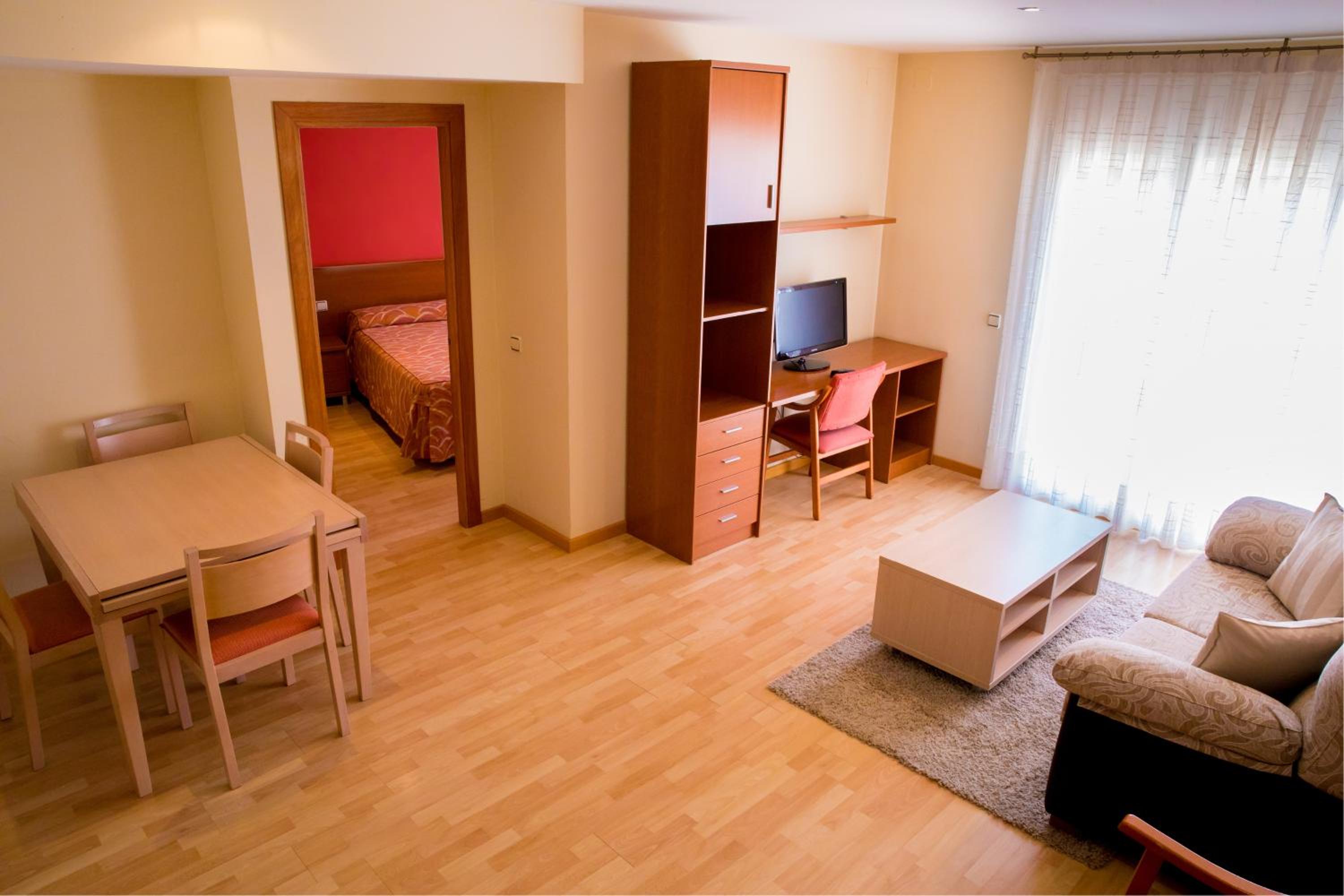 Jardi Apartaments 32/54