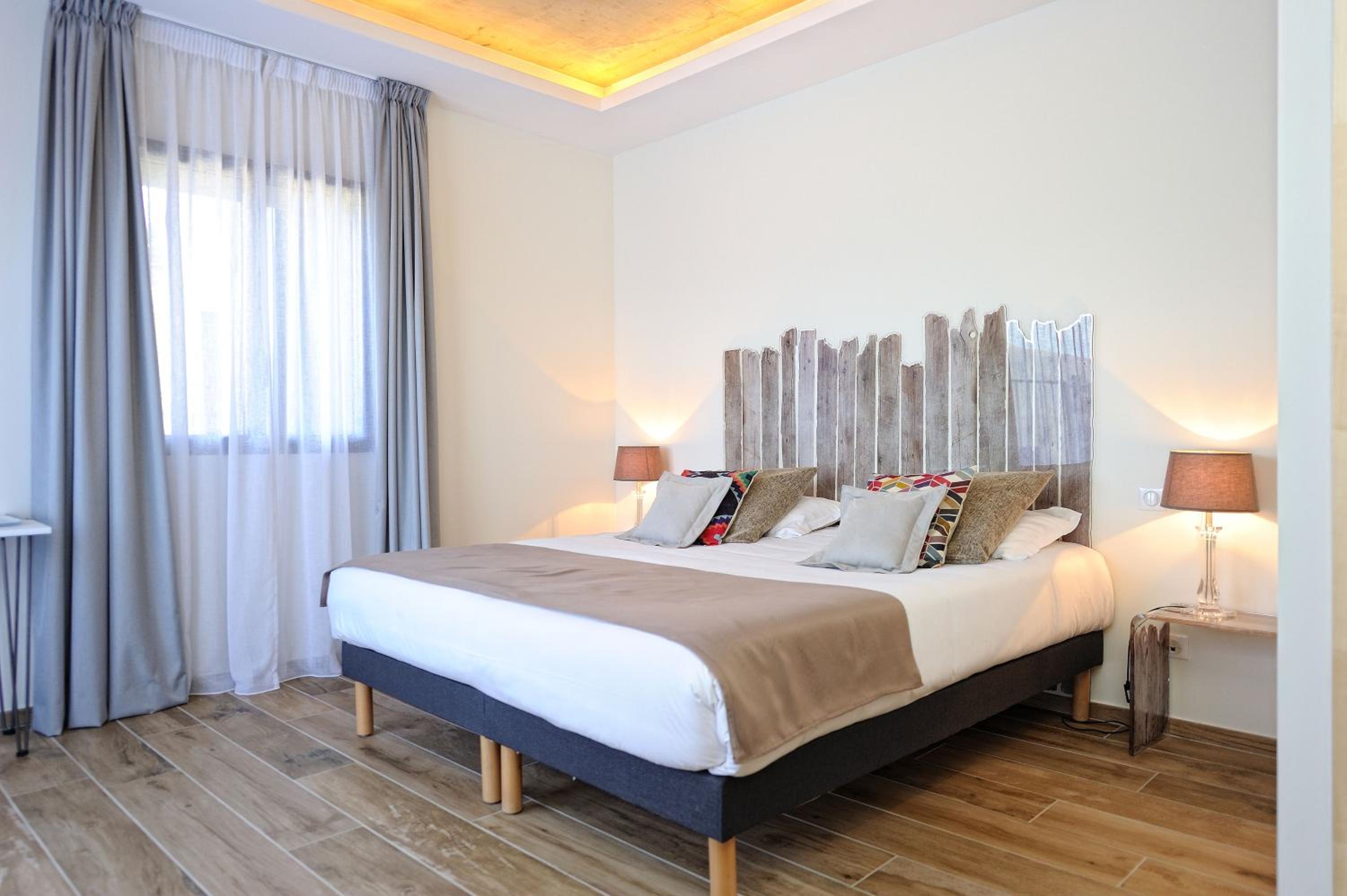Hotel Le Tourisme 36/63