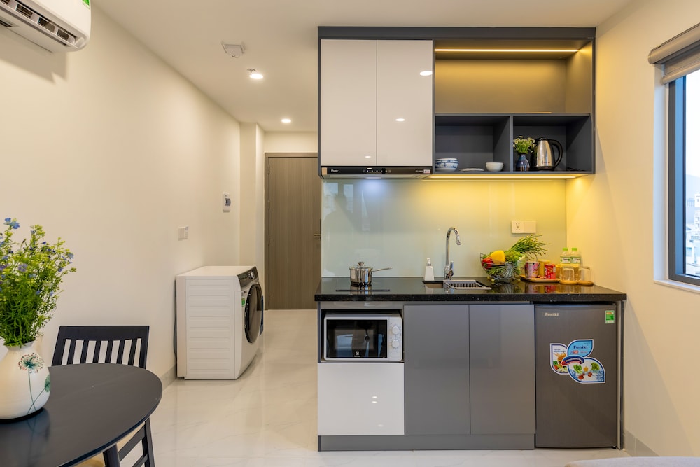 The Home Hotel & Apartment 24/37