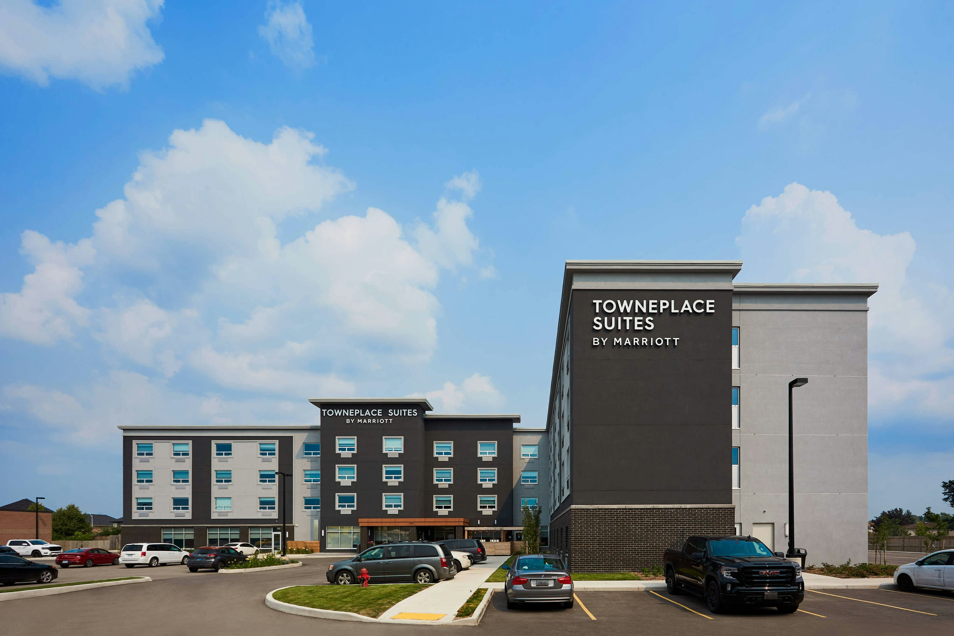 TownePlace Suites by Marriott Hamilton 3/25